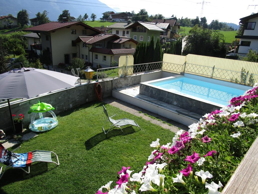Appartamento Haus Sonnenterrasse Sankt Veit im Pongau Esterno foto