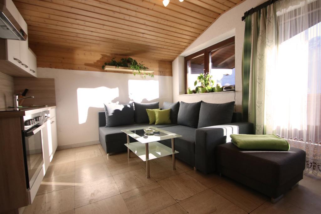 Appartamento Haus Sonnenterrasse Sankt Veit im Pongau Esterno foto